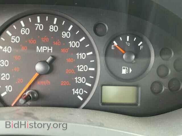 2005 FORD FOCUS - VIN: 1FAFP36N75W272968 - Фото 8