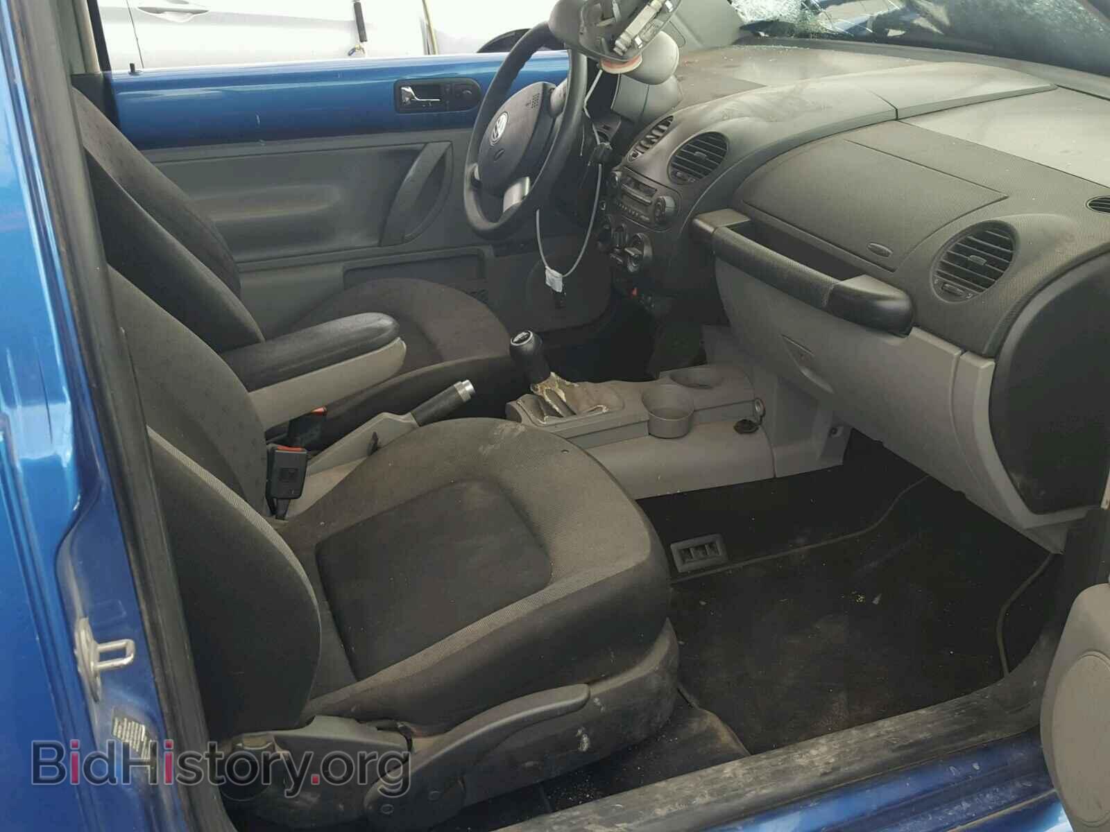 2000 VOLKSWAGEN BEETLE - VIN: 3VWCA21C2YM493992 - Фото 5