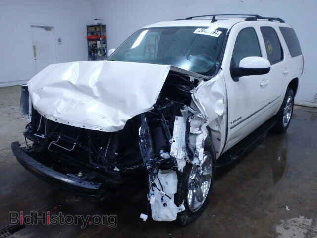 2011 GMC YUKON - VIN: 1GKS2CE08BR197015 - Фото 2