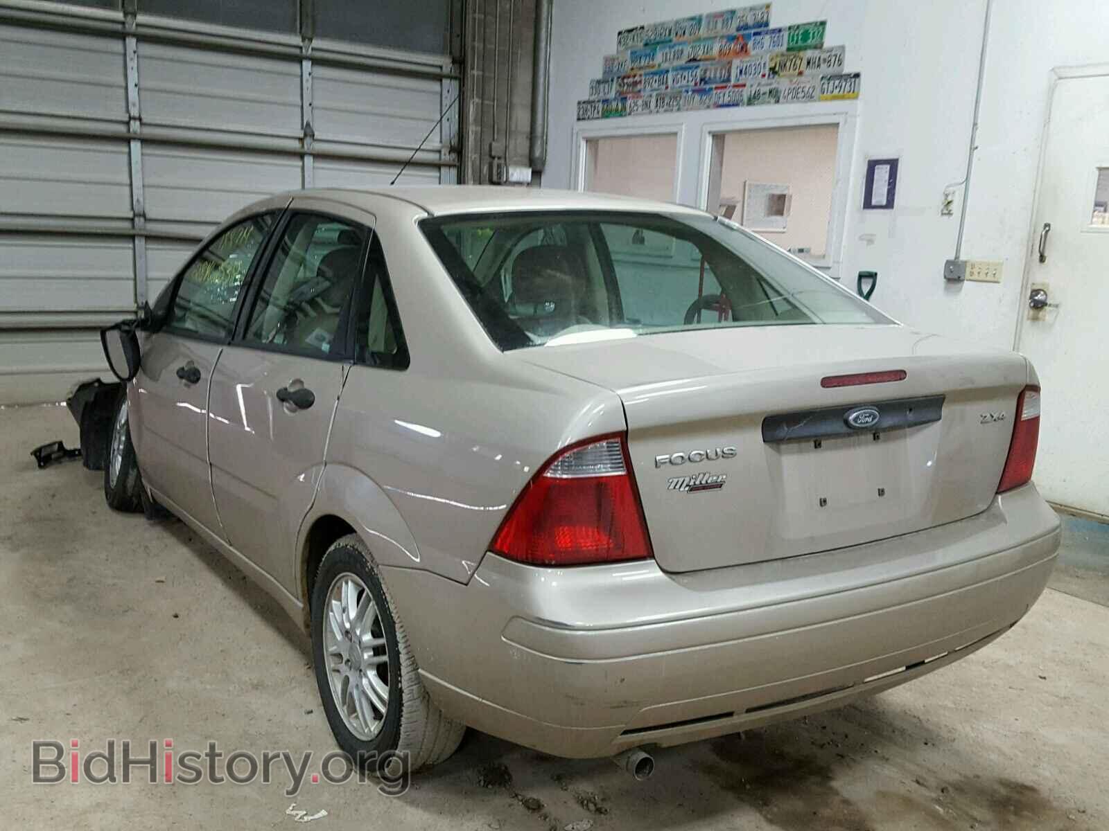 2006 FORD FOCUS - VIN: 1FAFP34N16W106868 - Фото 3