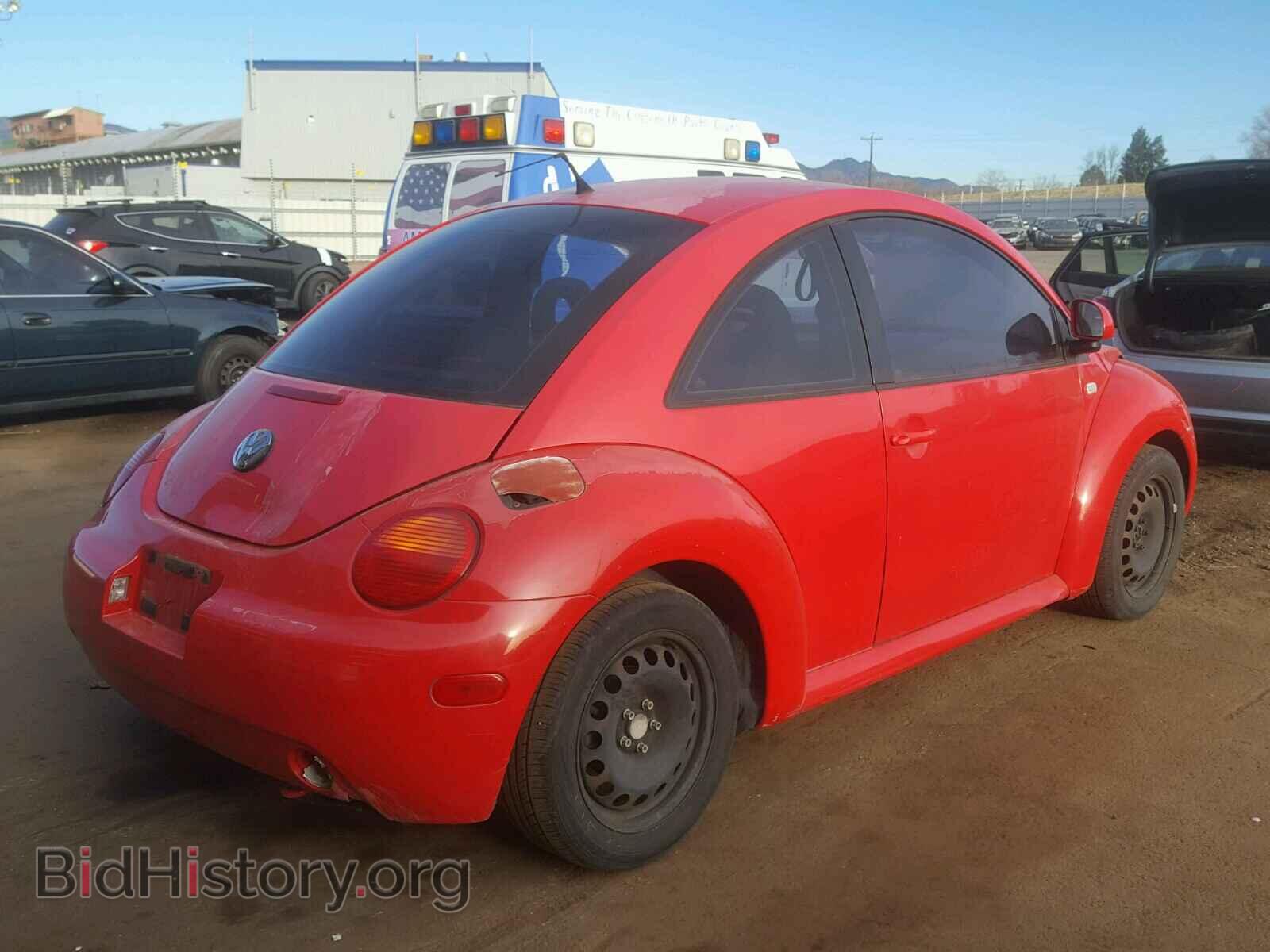 2000 VOLKSWAGEN BEETLE - VIN: 3VWCC21C0YM476070 - Фото 4