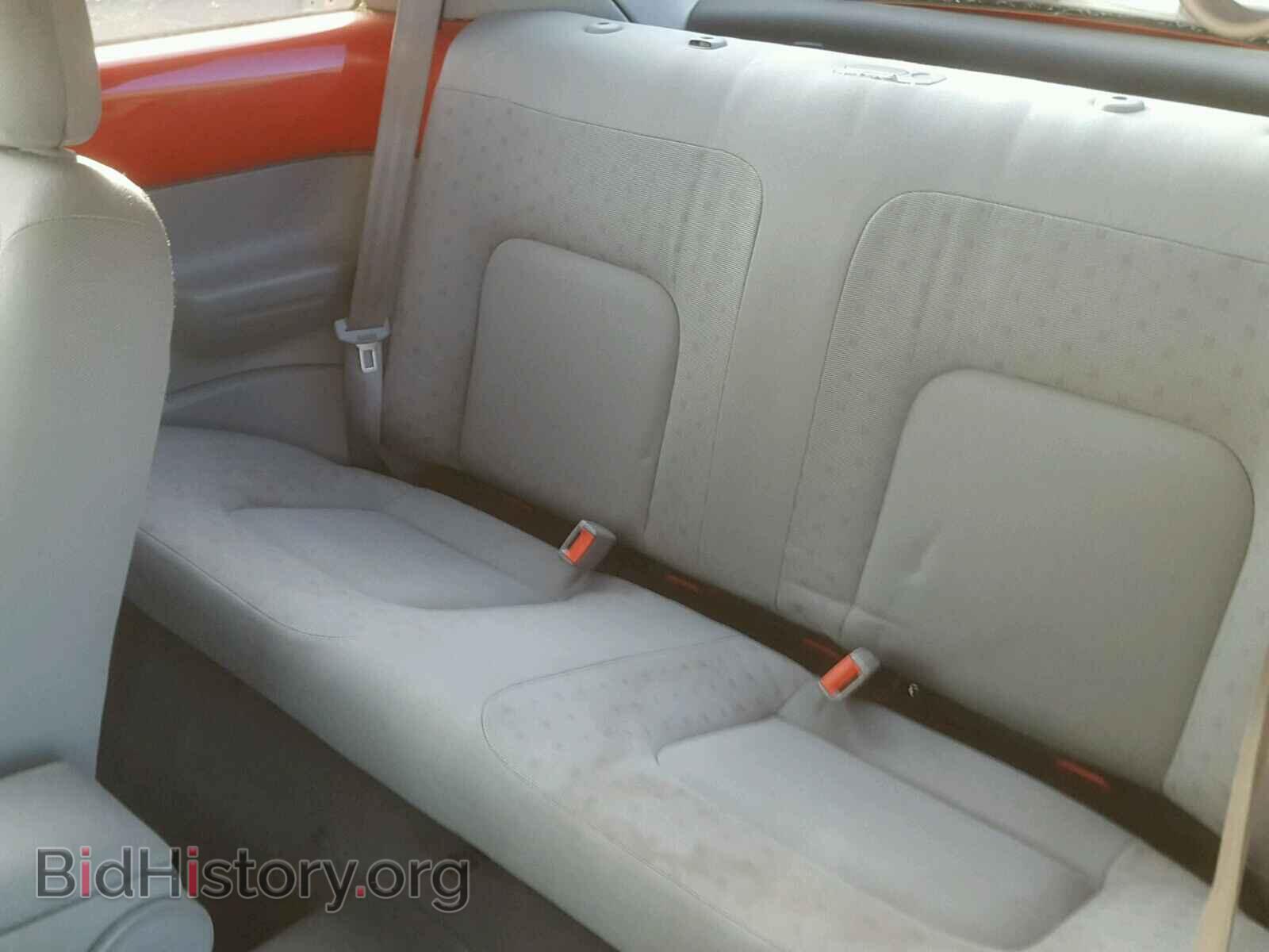 2000 VOLKSWAGEN BEETLE - VIN: 3VWCC21C0YM476070 - Фото 6