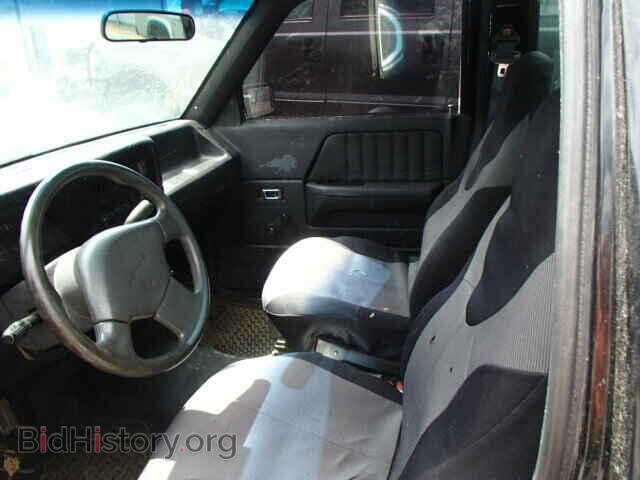 1993 DODGE DAKOTA - VIN: 1B7FL26X2PS169811 - Фото 5