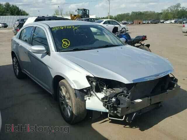 Фотография 1C3CCBABXCN101140 - CHRYSLER 200 2012