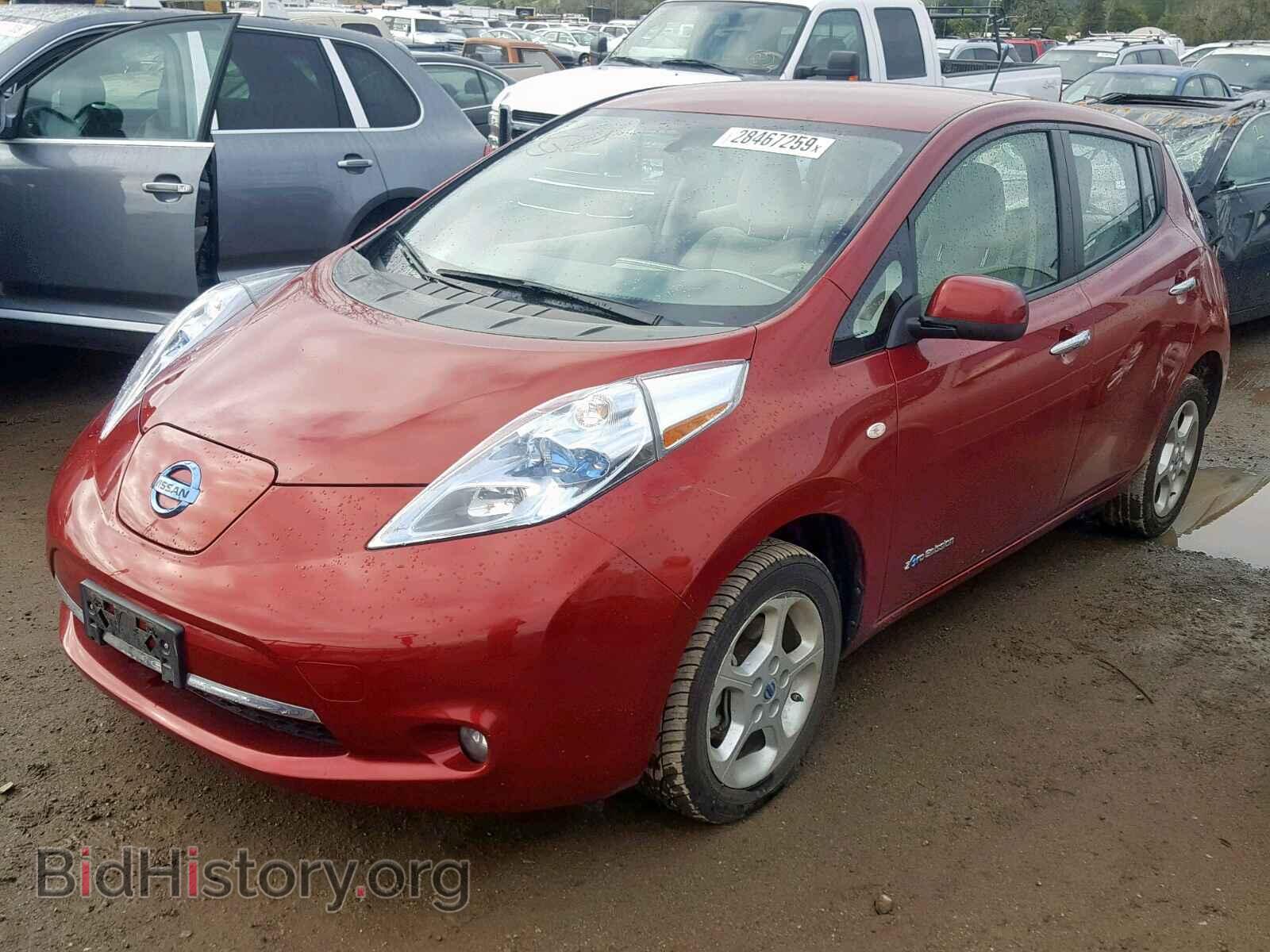 2011 NISSAN LEAF - VIN: JN1AZ0CP9BT003695 - Фото 2