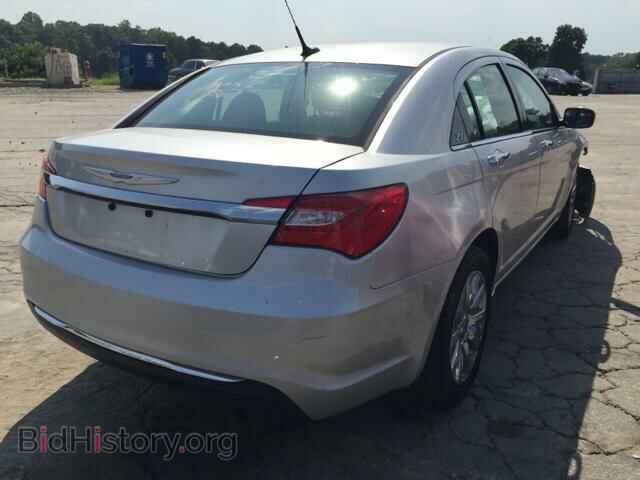 2011 Chrysler 200 (VIN 1C3BC1FB2BN521956) — photo 4 of 10