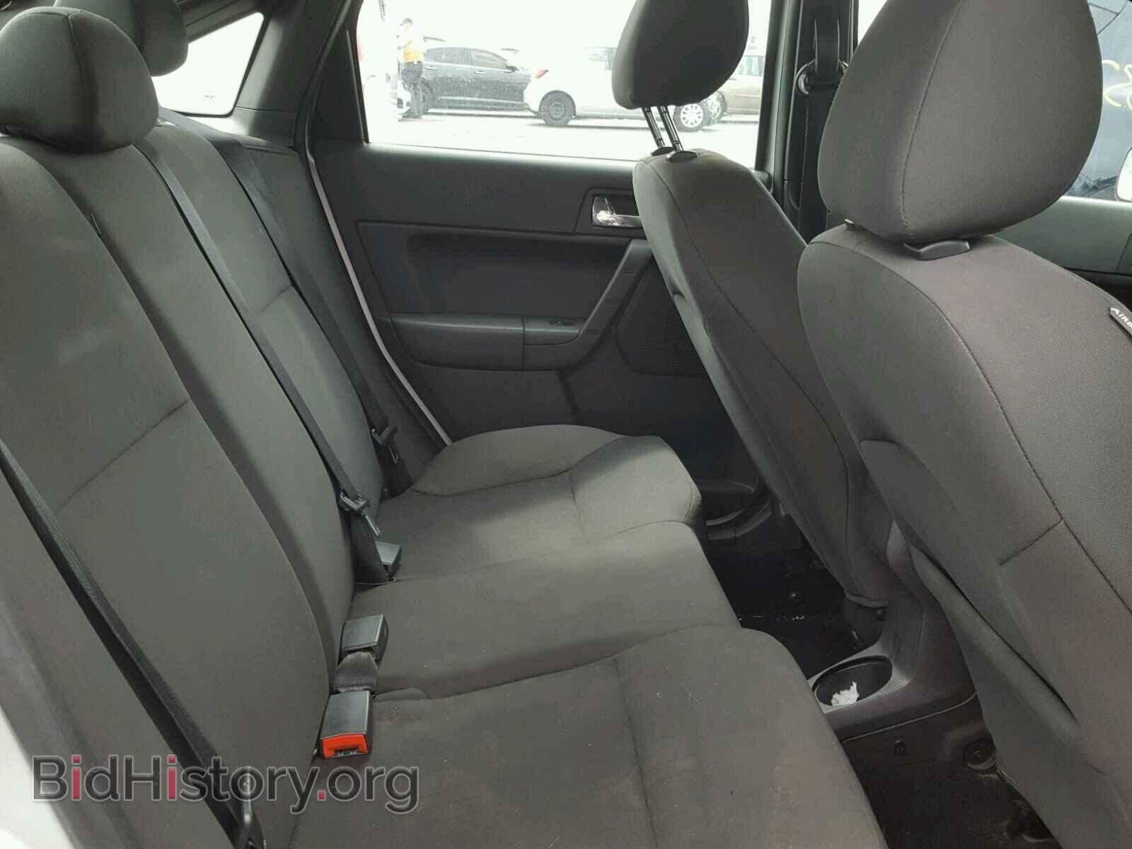 2010 FORD FOCUS - VIN: 1FAHP3GN2AW235554 - Фото 6