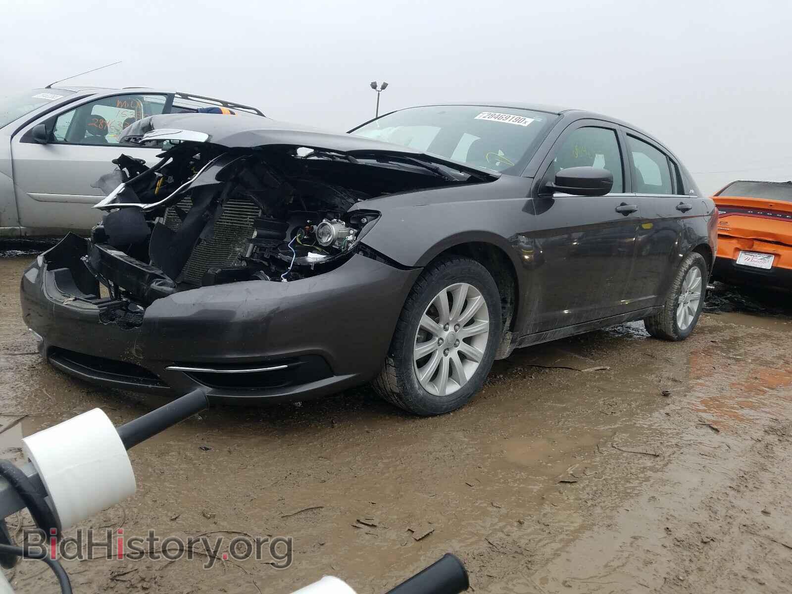 2014 CHRYSLER 200 - VIN: 1C3CCBBB0EN176690 - Фото 2