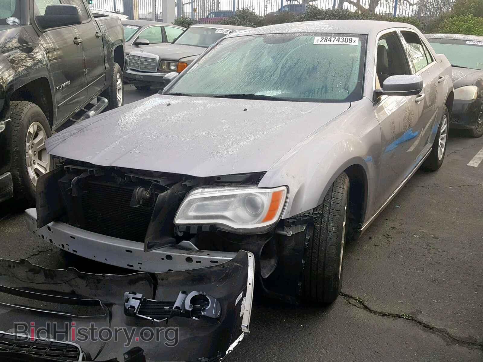 2014 CHRYSLER 300 - VIN: 2C3CCAAG0EH235687 - Фото 2