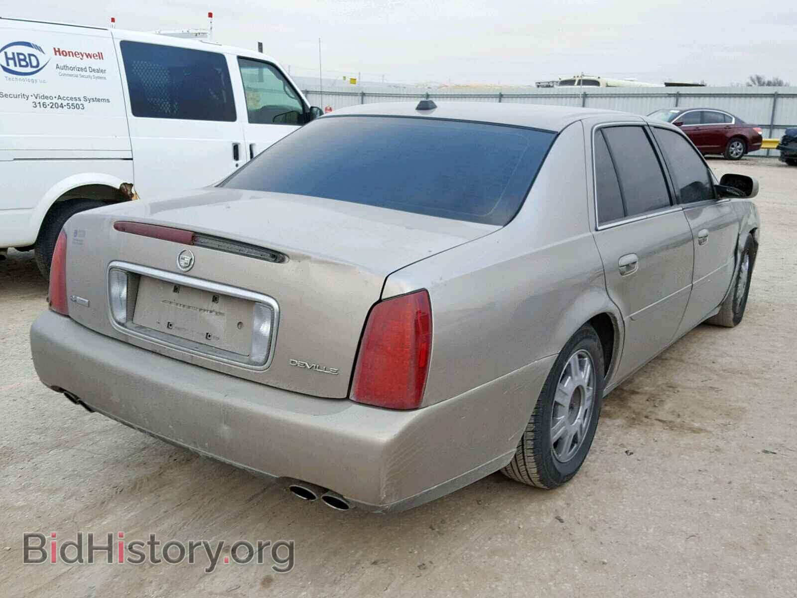2004 CADILLAC DEVILLE - VIN: 1G6KD54Y14U148072 - Photo 4