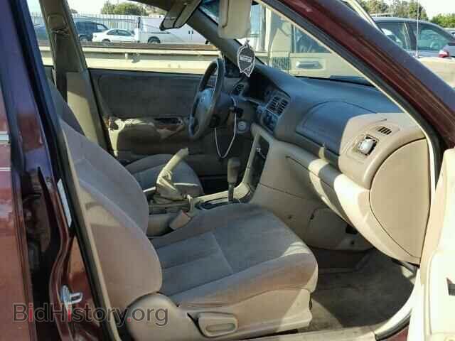 2000 MAZDA 626 - VIN: 1YVGF22C2Y5165007 - Фото 5