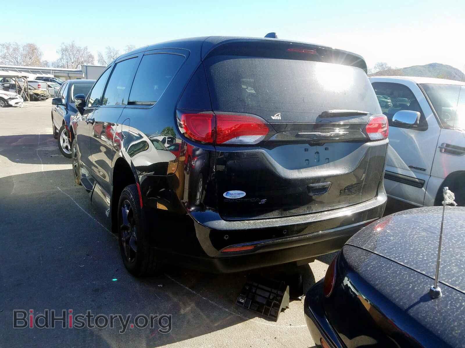 2019 CHRYSLER PACIFICA - VIN: 2C4RC1FG0KR567164 - Фото 3