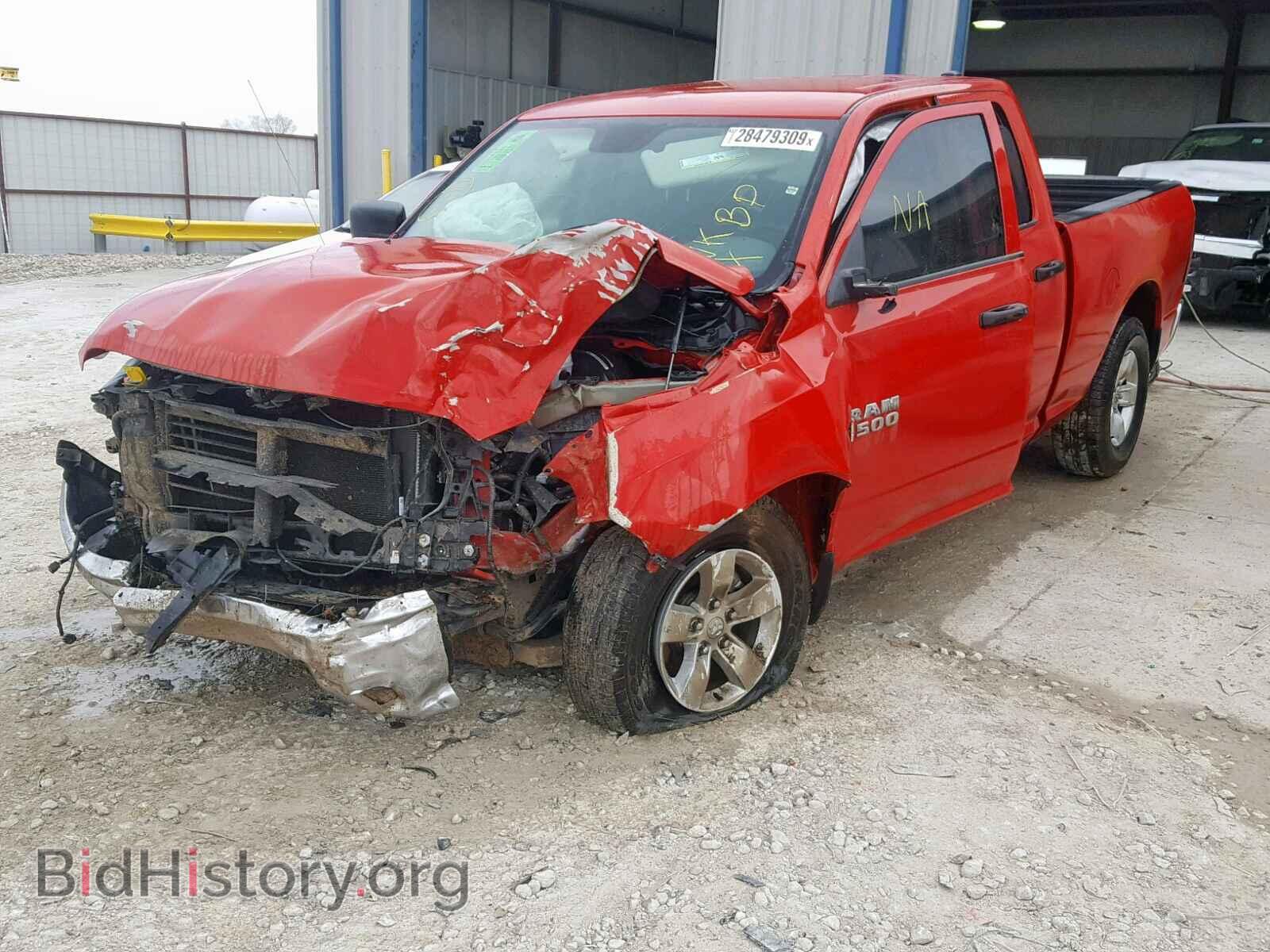 2018 RAM 1500 ST - VIN: 1C6RR6FT0JS305089 - Фото 2