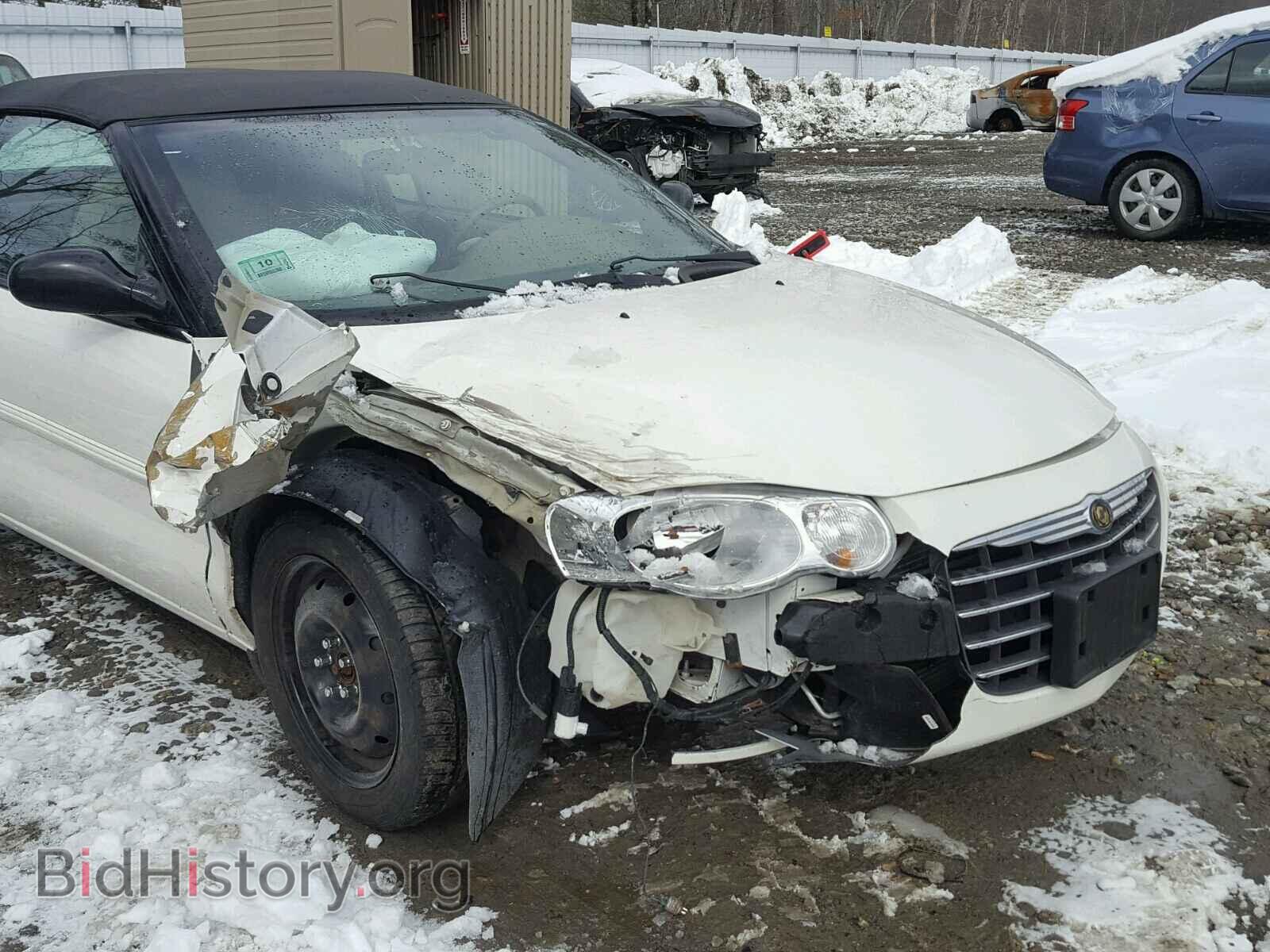 2004 CHRYSLER SEBRING - VIN: 1C3EL55R14N185139 - Фото 9