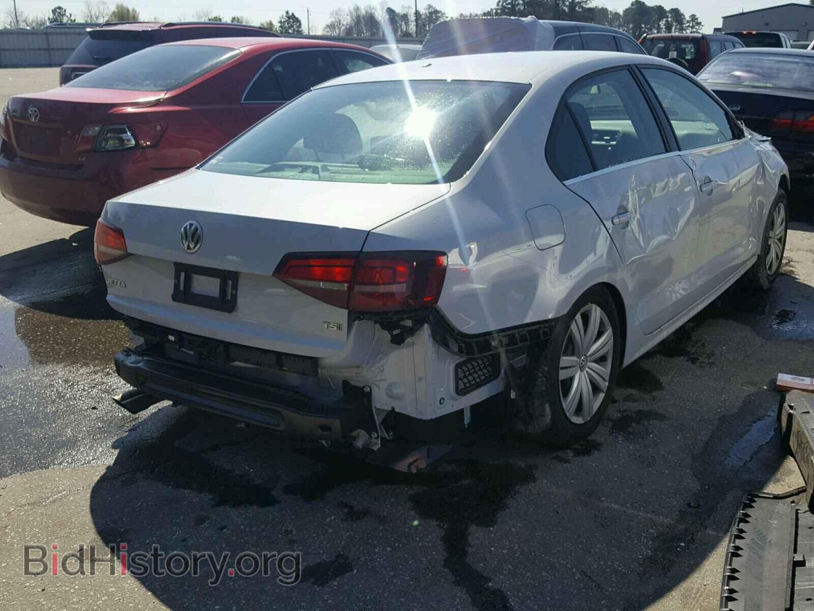 2017 VOLKSWAGEN JETTA - VIN: 3VW2B7AJ0HM321075 - Фото 4