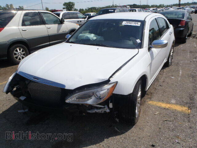 2011 CHRYSLER 200 - VIN: 1C3BC2FG9BN581458 - Фото 2
