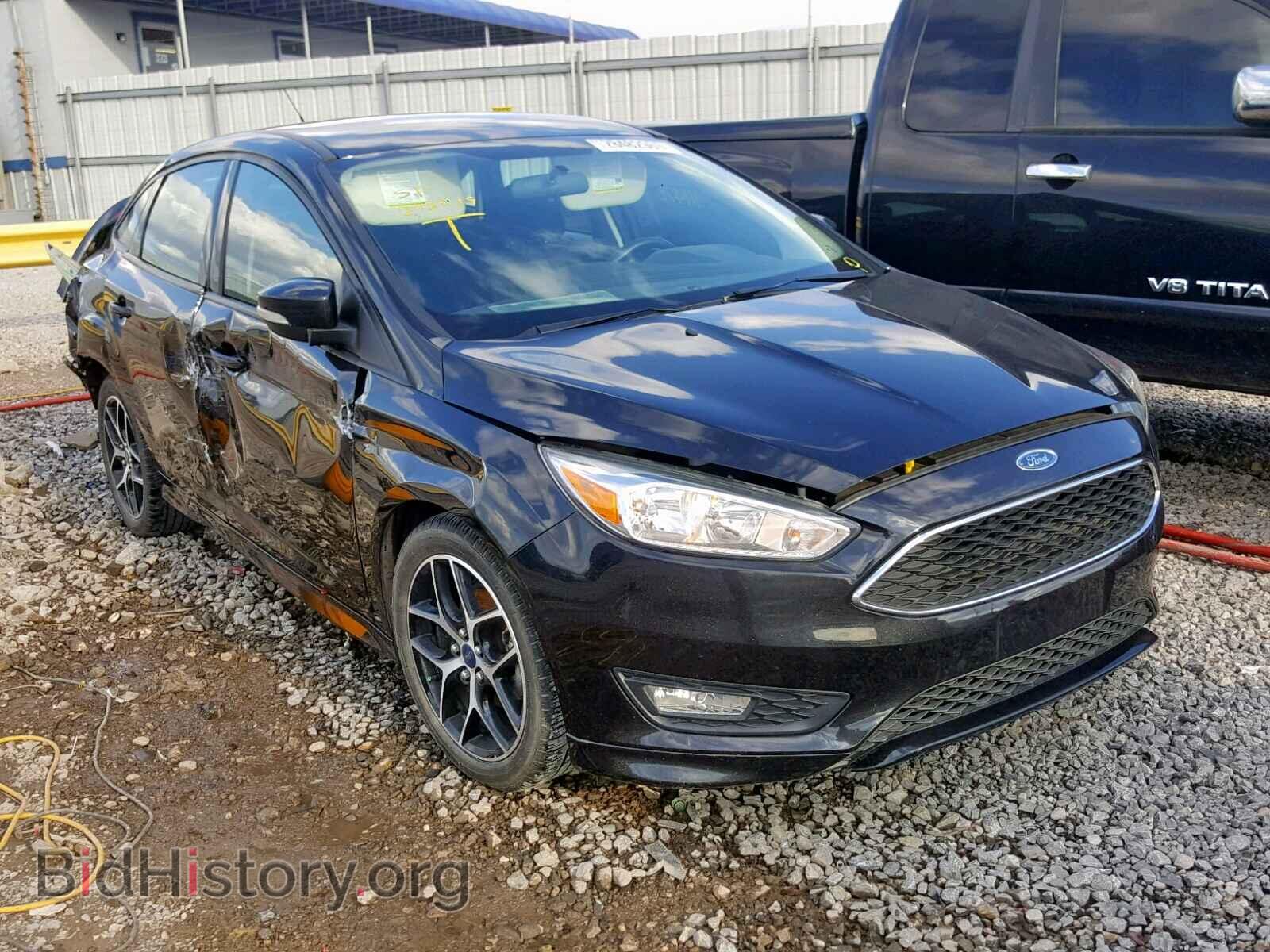 Photo 1FADP3F24FL304128 - FORD FOCUS SE 2015