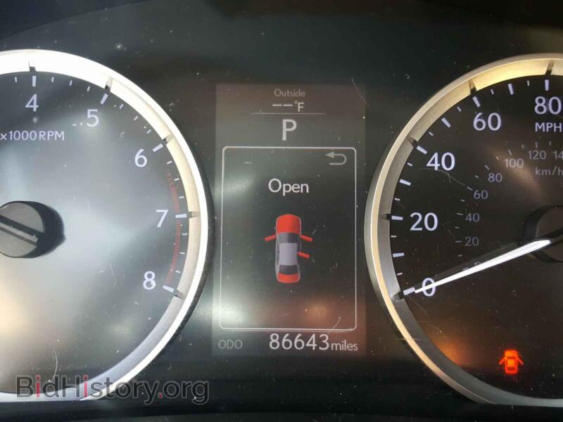 2014 Lexus IS (VIN JTHBF1D29E5021222) — photo 8 of 10