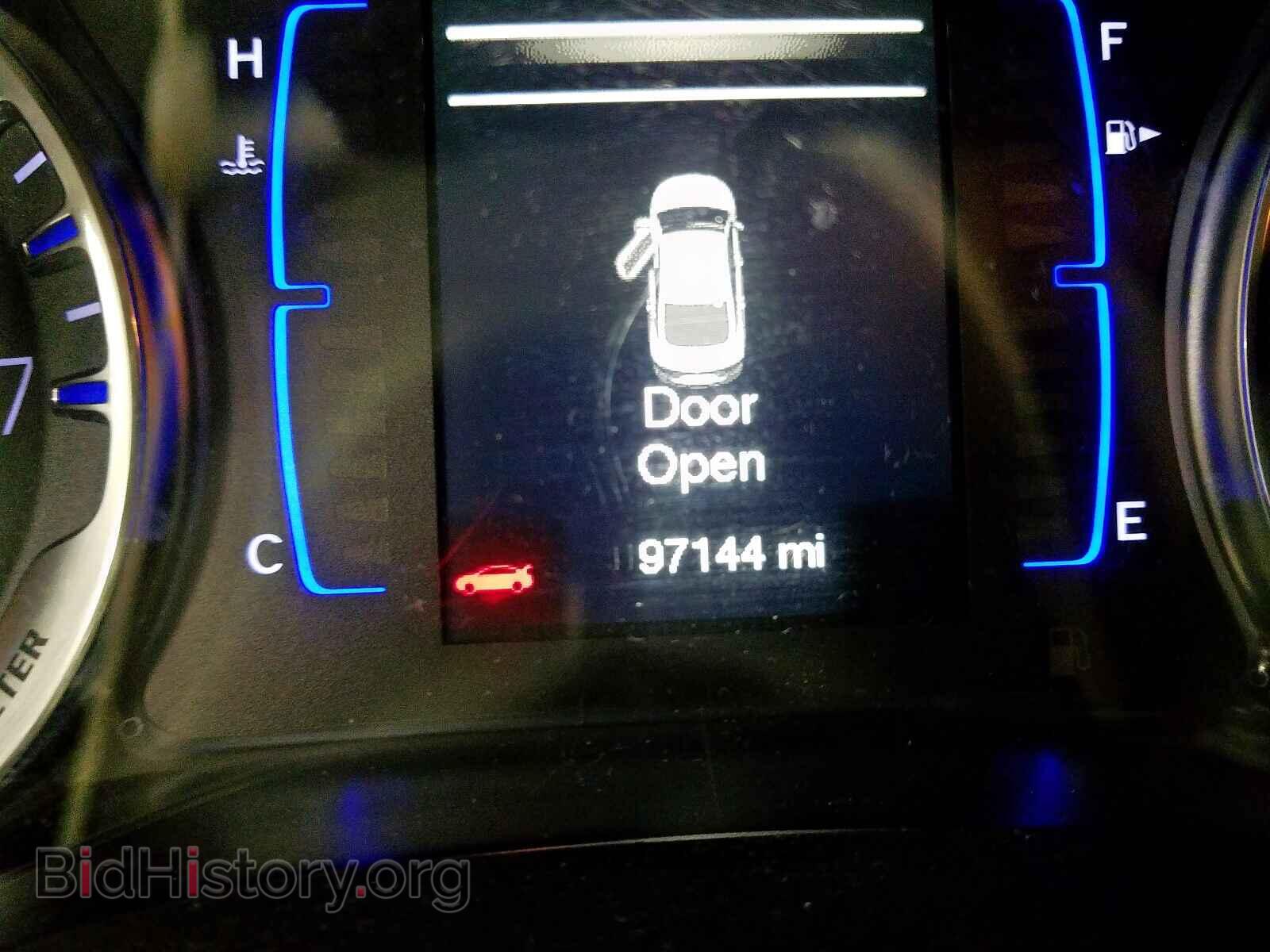 2016 CHRYSLER 200 - VIN: 1C3CCCAB2GN142499 - Фото 8