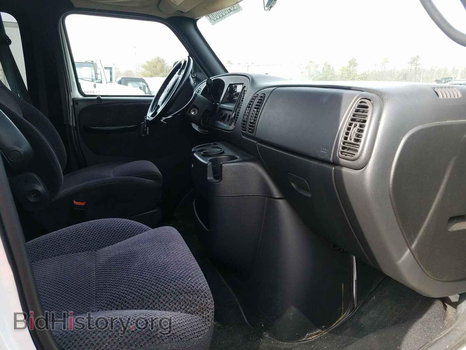 2002 DODGE RAM VAN - VIN: 2B5WB35Z22K123726 - Photo 5