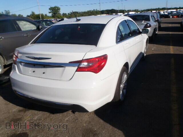 2013 CHRYSLER 200 - VIN: 1C3CCBAB5DN685755 - Фото 4