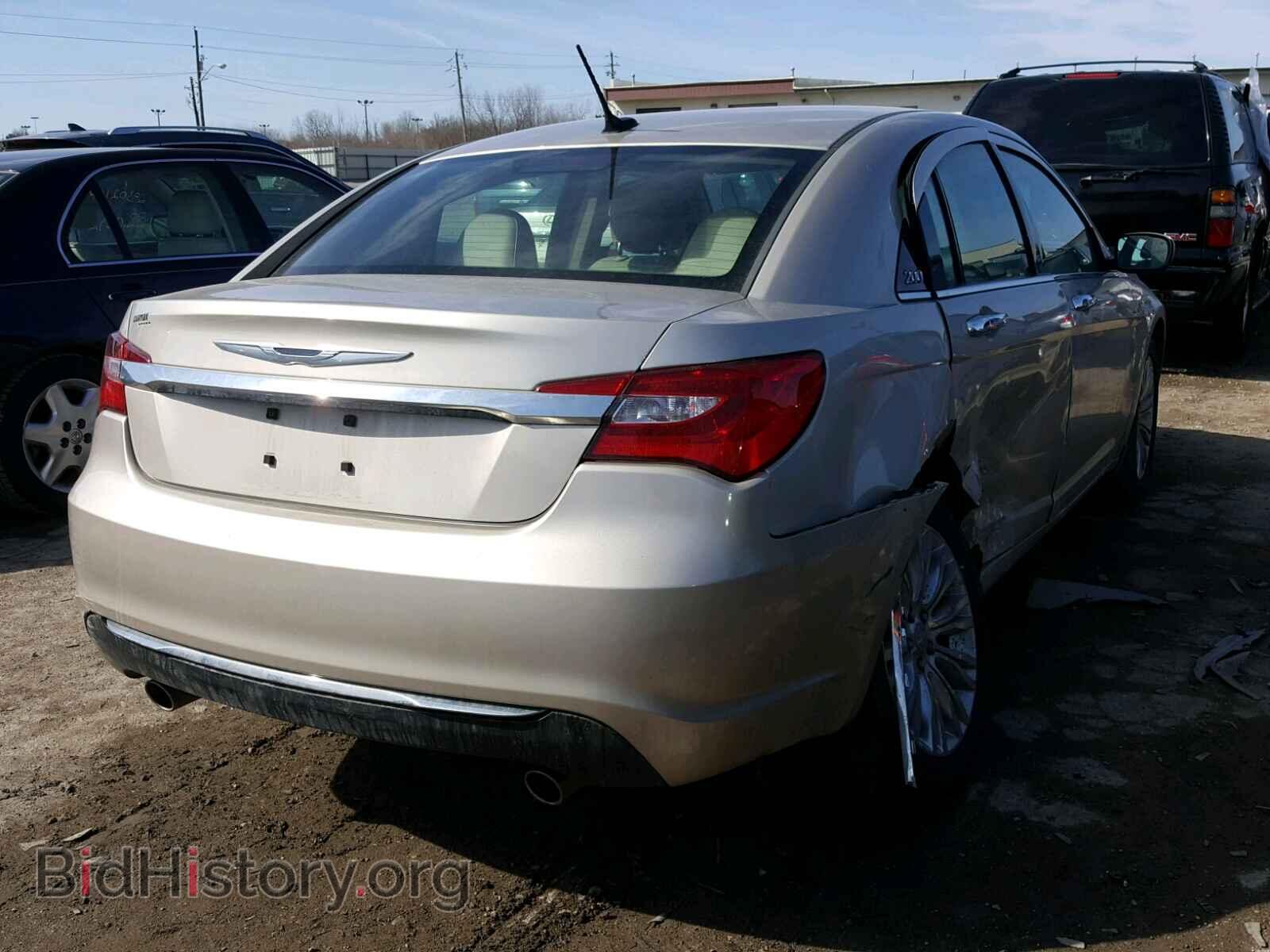 2013 CHRYSLER 200 - VIN: 1C3CCBCGXDN706270 - Фото 4