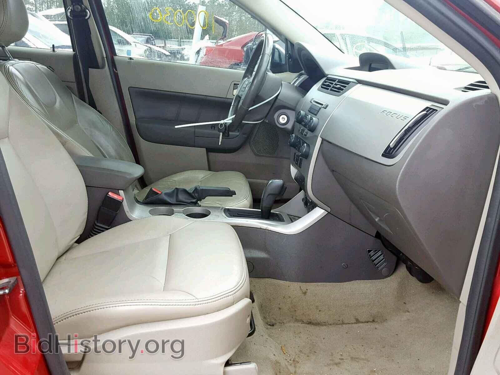 2009 FORD FOCUS - VIN: 1FAHP37NX9W160212 - Photo 5