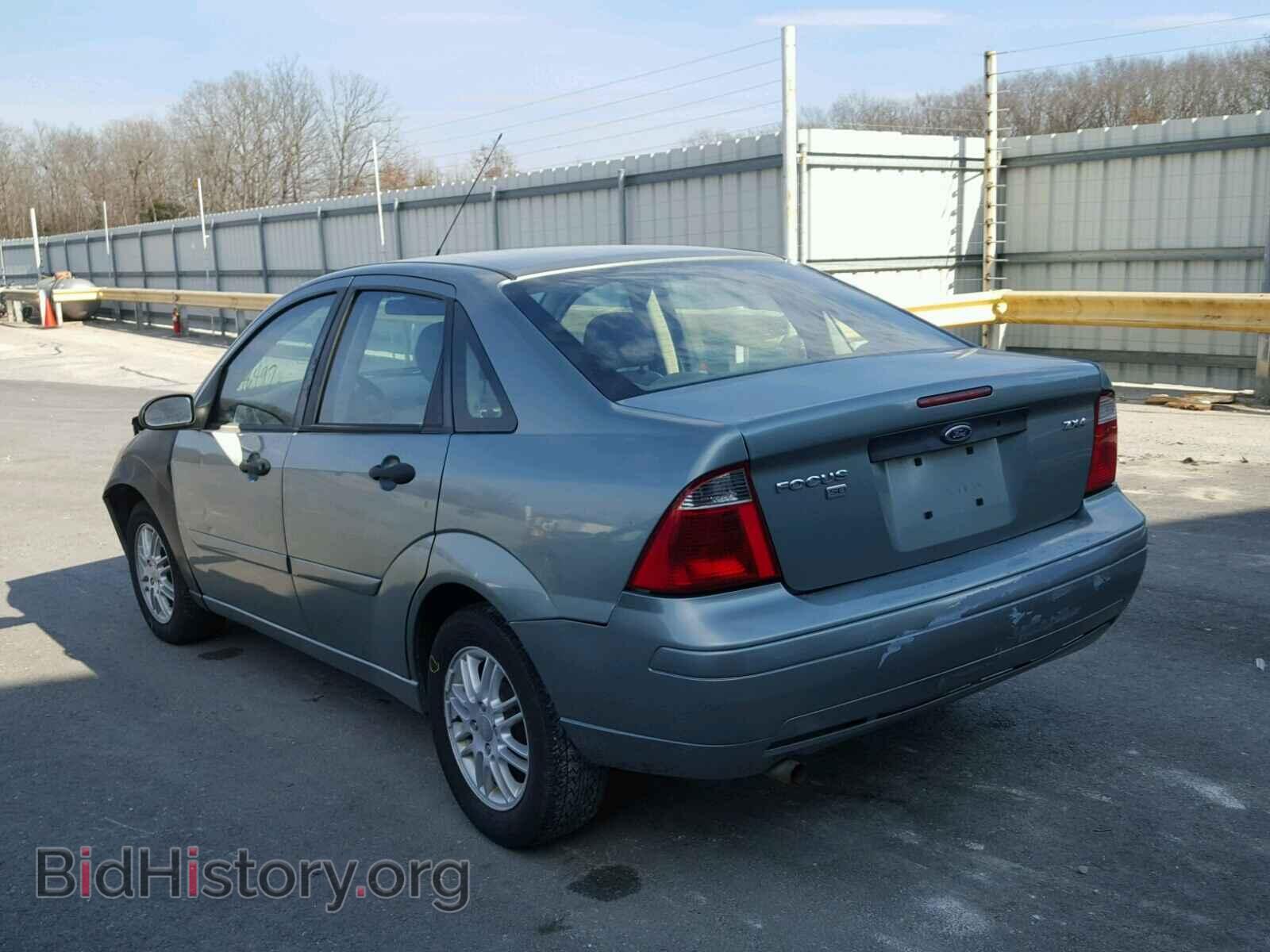 2005 FORD FOCUS - VIN: 1FAFP34N45W263972 - Фото 3