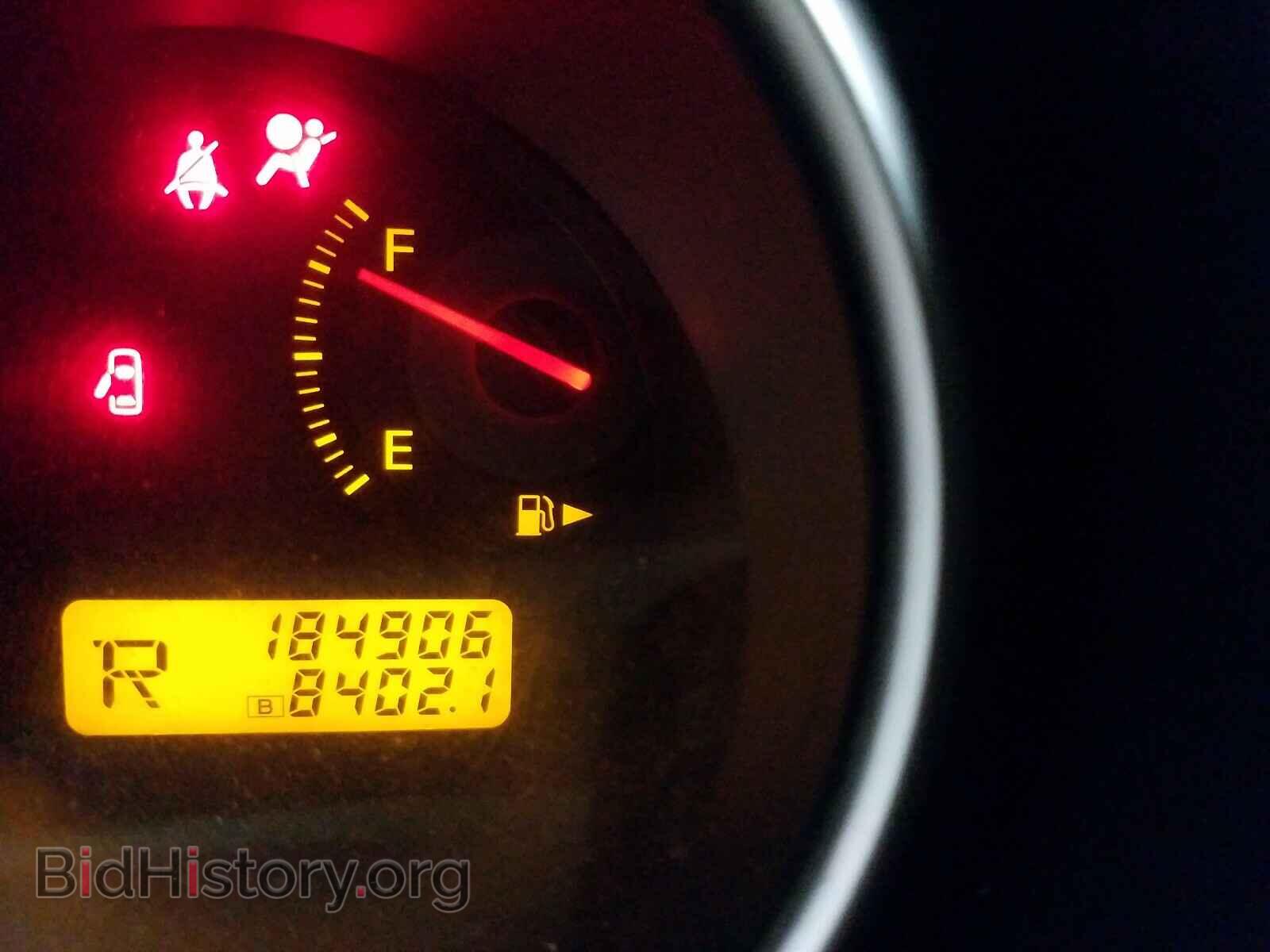 2008 NISSAN VERSA - VIN: 3N1BC13E18L381825 - Фото 8