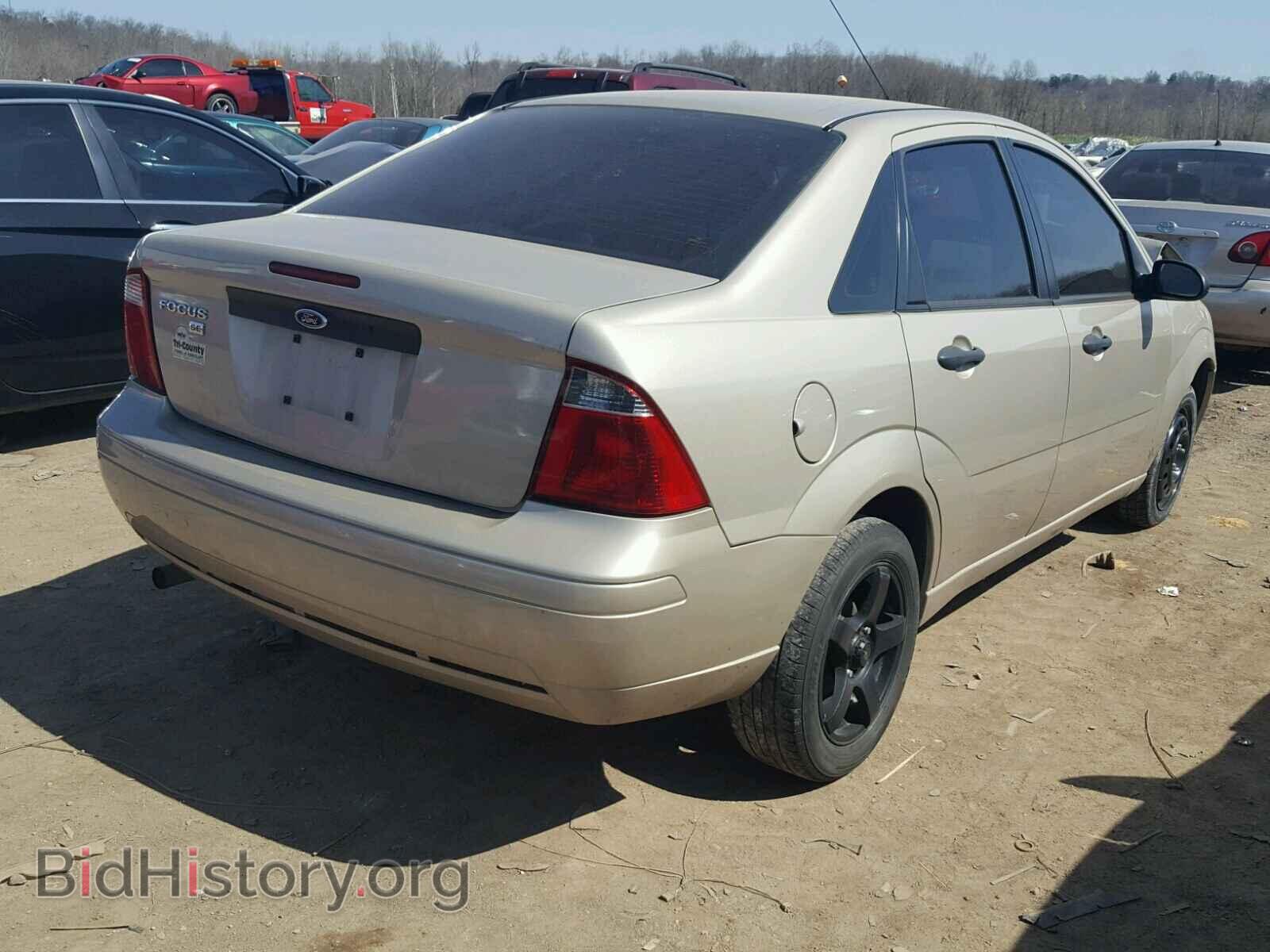 2007 FORD FOCUS - VIN: 1FAFP34N87W115083 - Фото 4