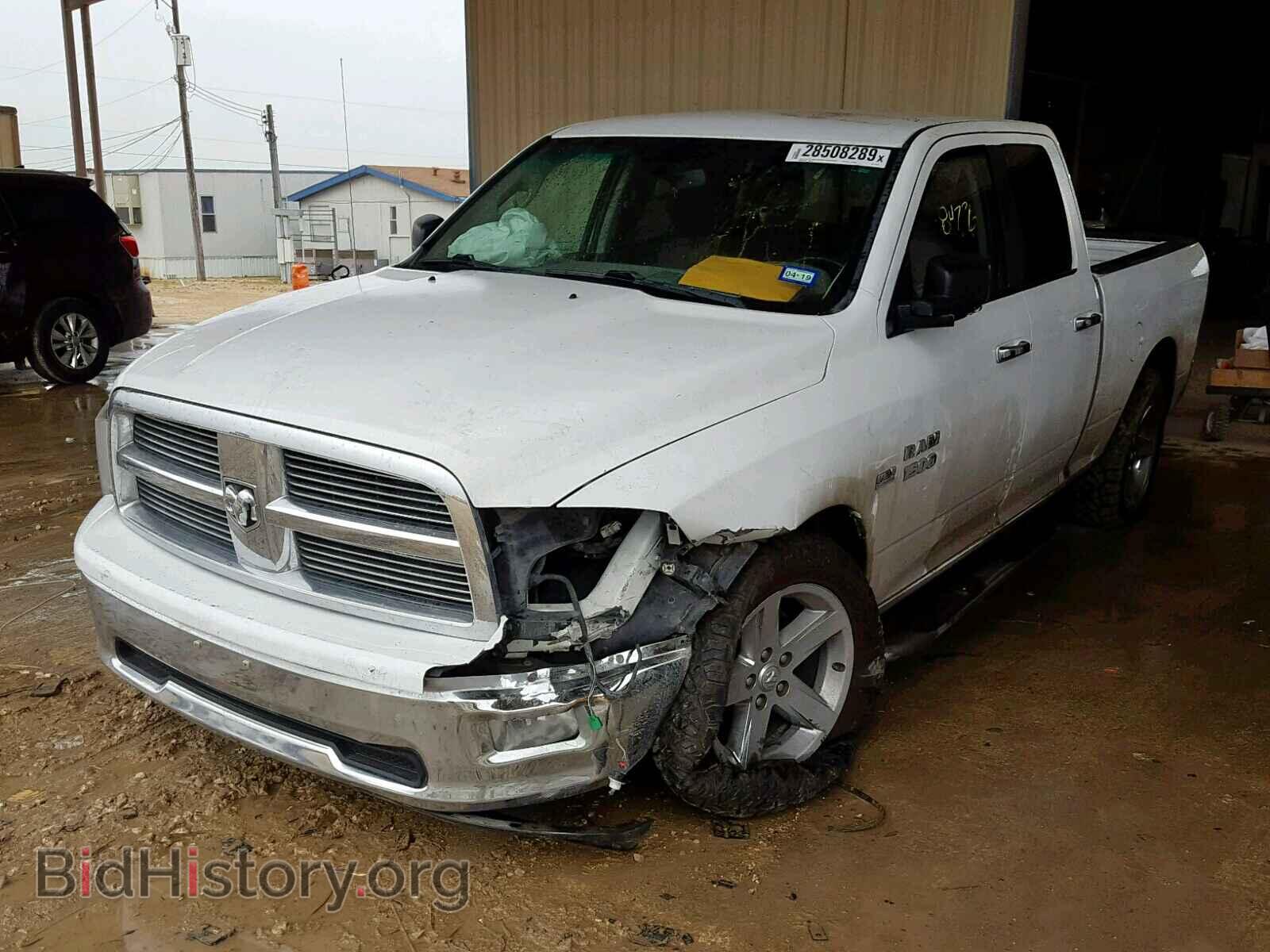 2011 DODGE RAM 1500 - VIN: 1D7RB1GT1BS615273 - Фото 2