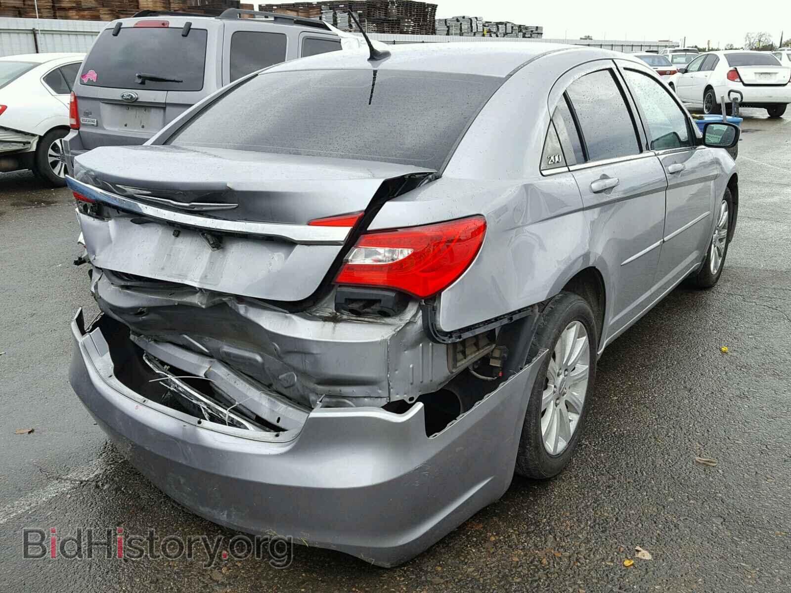 2013 CHRYSLER 200 - VIN: 1C3CCBBB7DN639634 - Фото 4