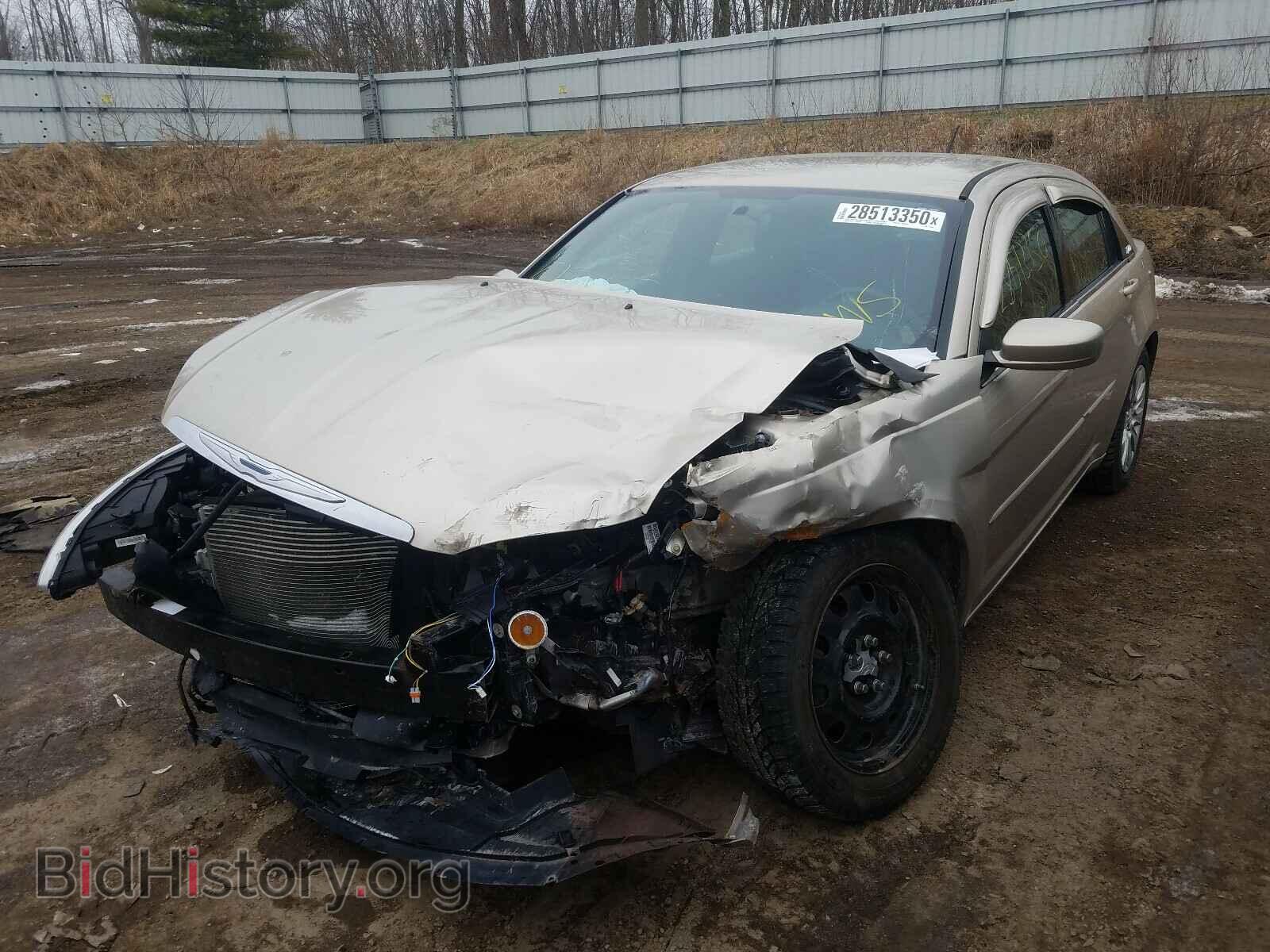 2014 CHRYSLER 200 - VIN: 1C3CCBAB0EN111808 - Фото 2