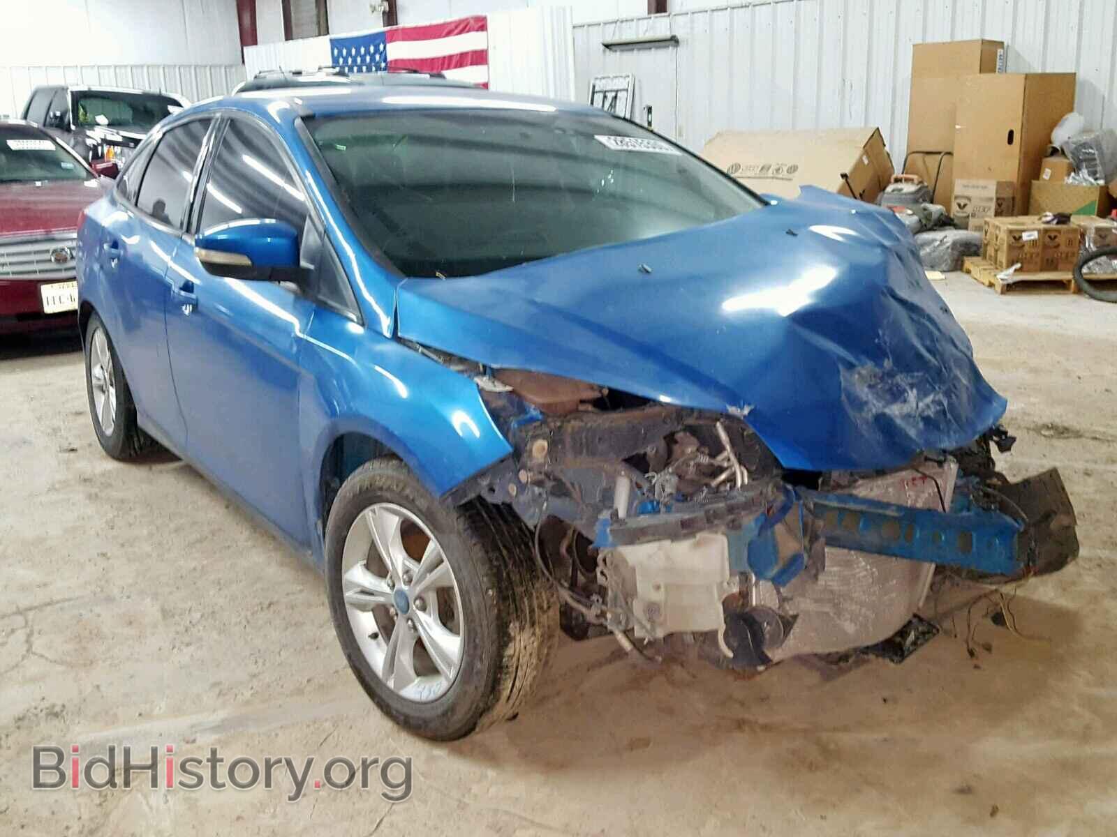 Photo  - FORD FOCUS SE 2014