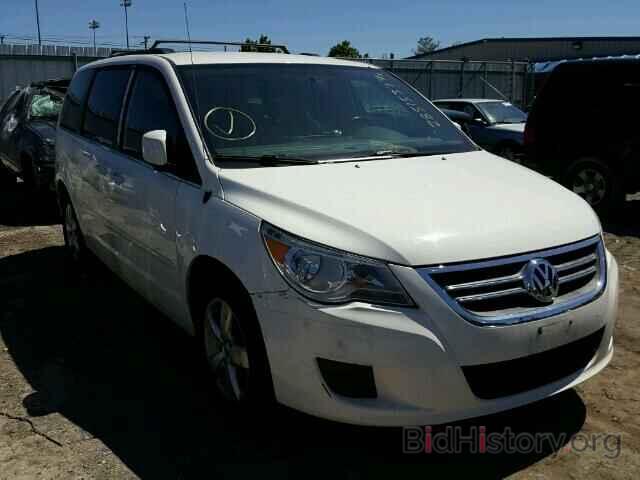 Photo 2V4RW3DG5BR691734 - VOLKSWAGEN ROUTAN 2011