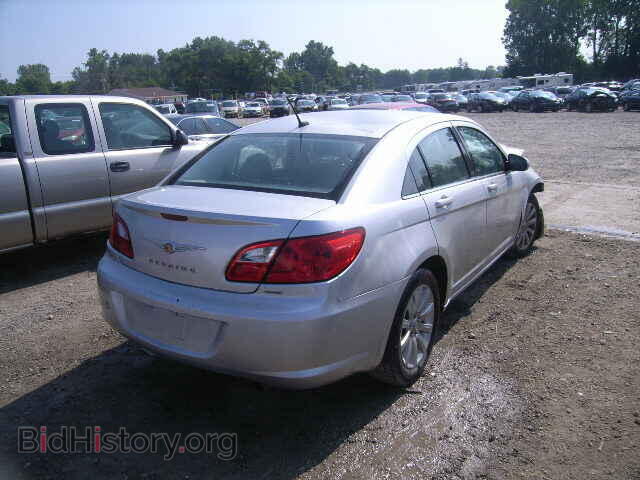 2010 CHRYSLER SEBRING - VIN: 1C3CC5FB2AN192878 - Photo 4