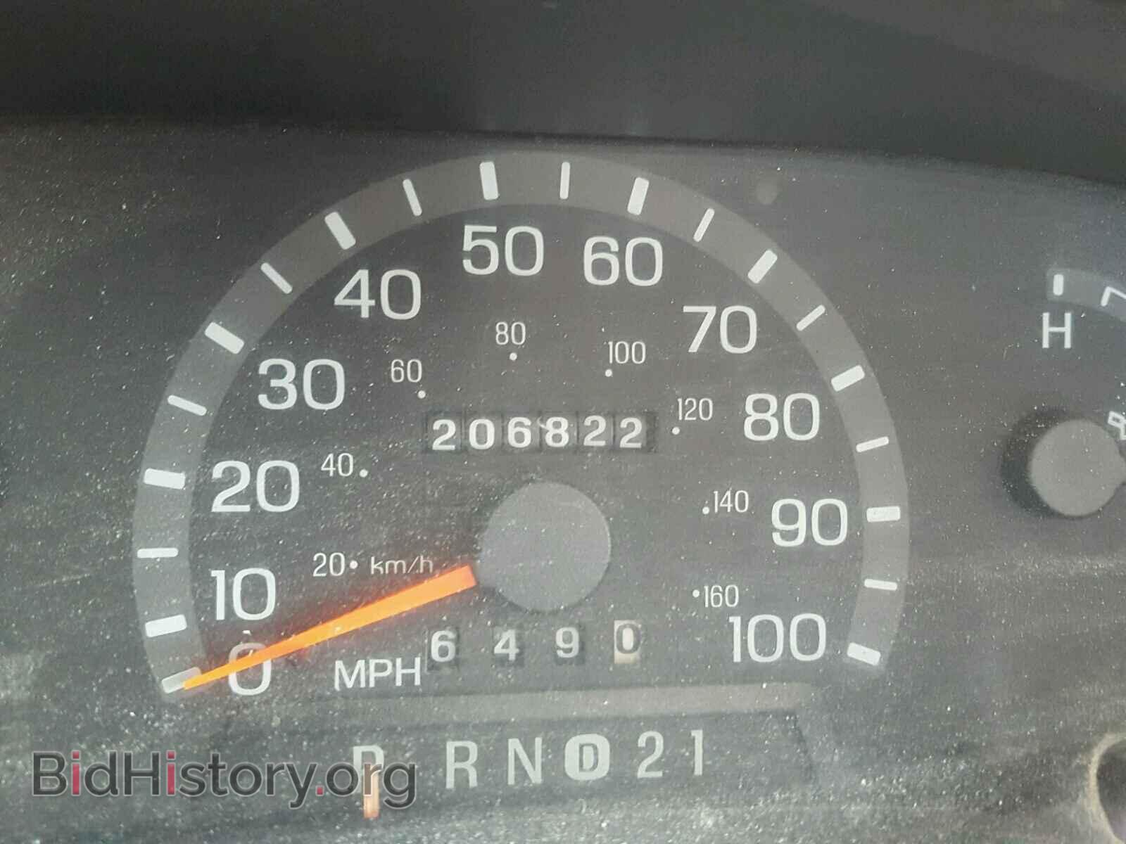 2000 FORD ECONOLINE - VIN: 1FTNE24L3YHB50673 - Photo 8