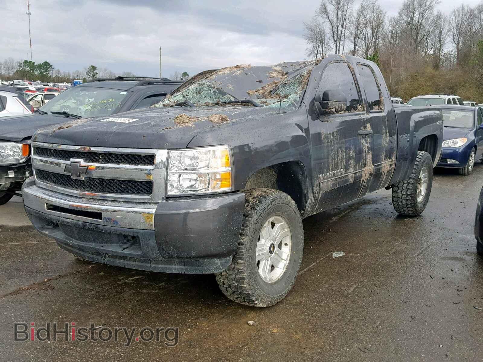 2011 CHEVROLET SILVERADO - VIN: 1GCRKSE34BZ269603 - Photo 2