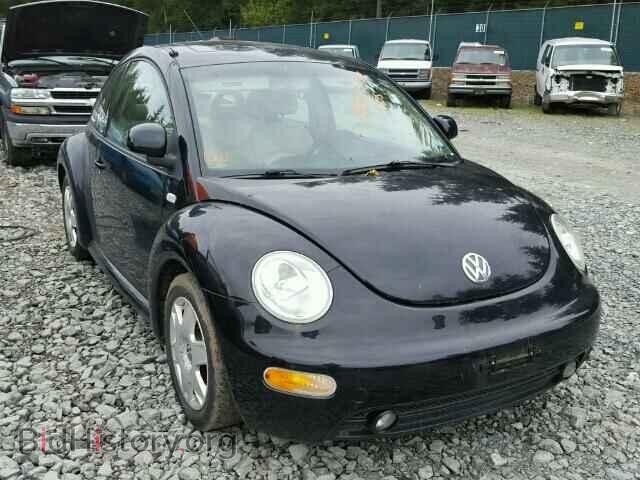 Photo 3VWCA21C8YM462665 - VOLKSWAGEN BEETLE 2000