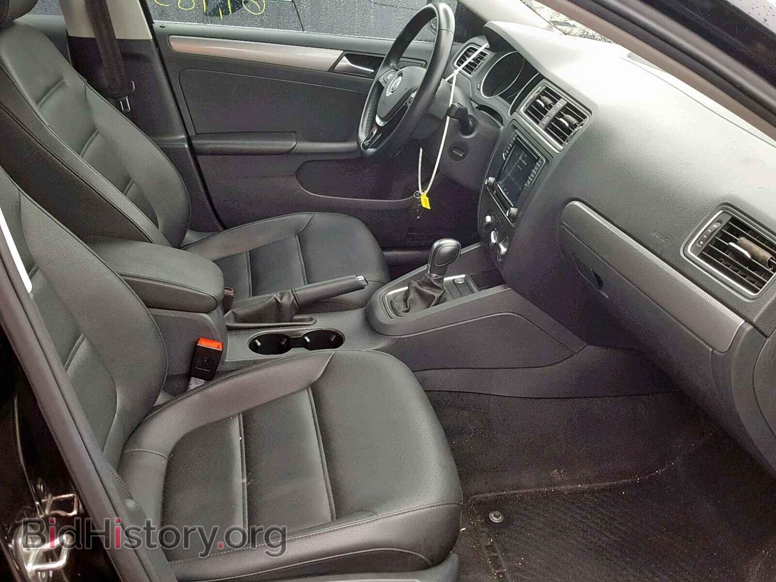 2017 VOLKSWAGEN JETTA - VIN: 3VWDB7AJ2HM396448 - Фото 5