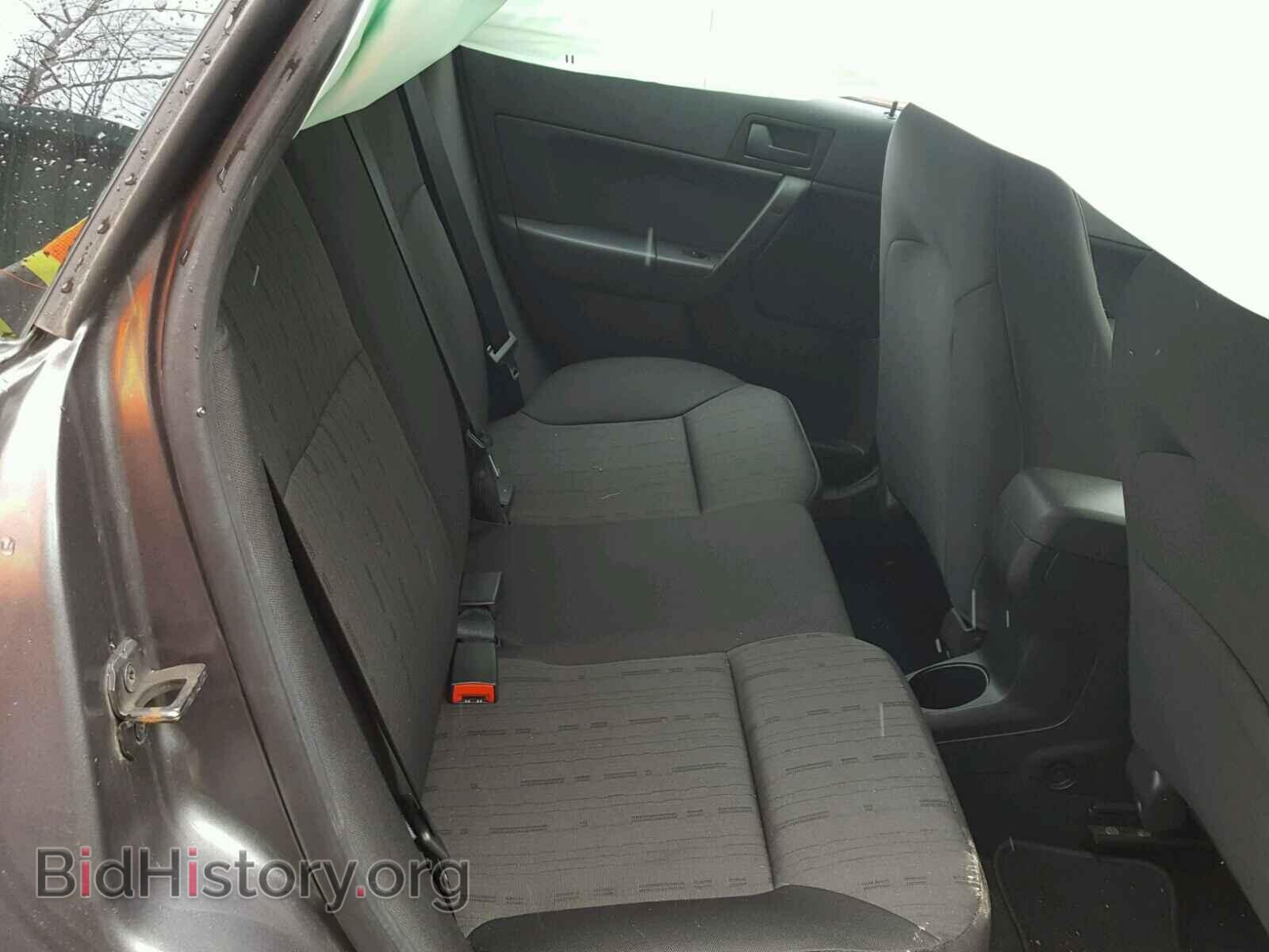 2011 FORD FOCUS - VIN: 1FAHP3FN2BW133593 - Фото 6