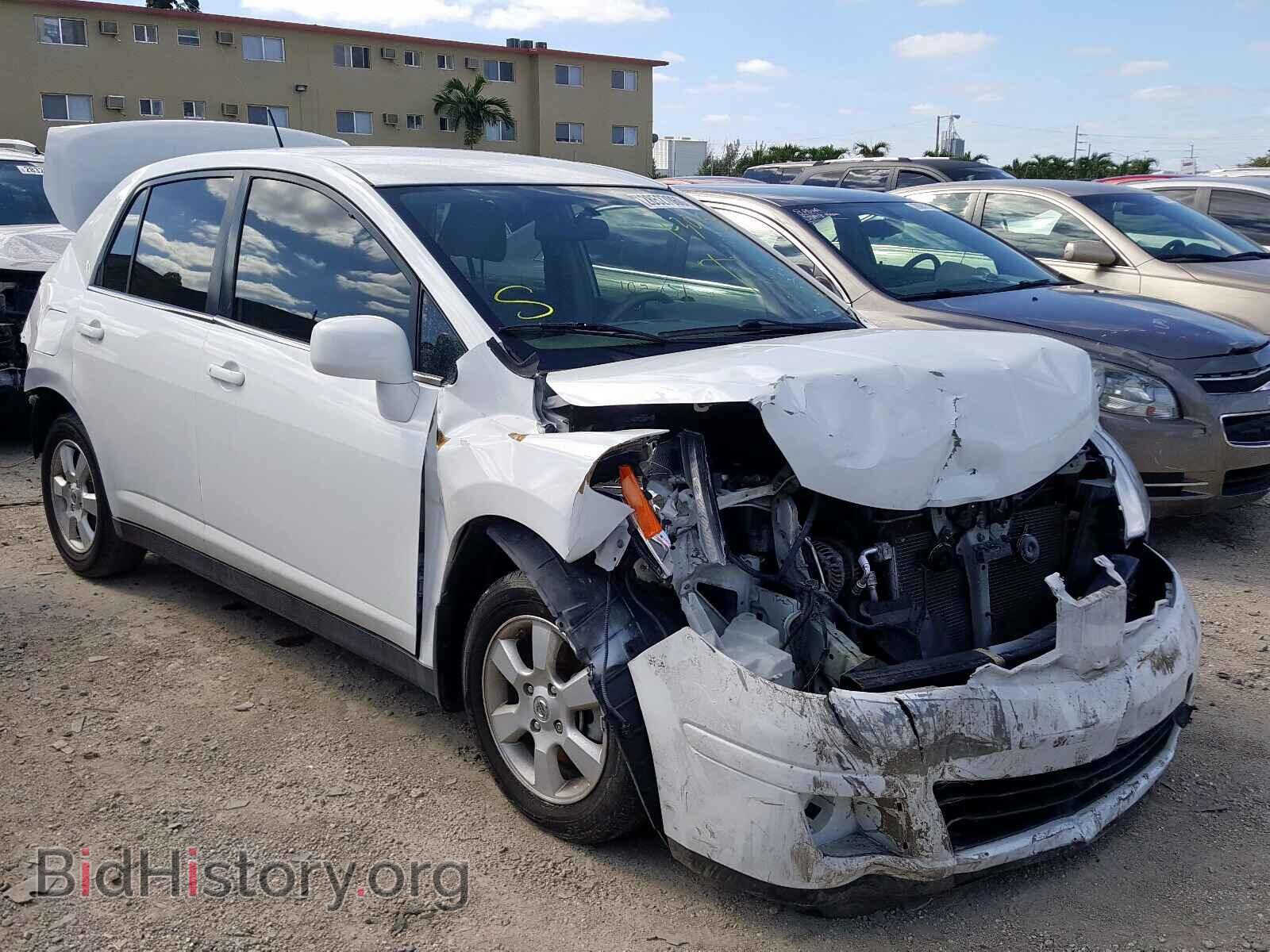 Photo 3N1BC11E28L395445 - NISSAN VERSA 2008