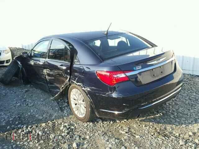 2011 CHRYSLER 200 - VIN: 1C3BC2FG4BN582355 - Фото 3