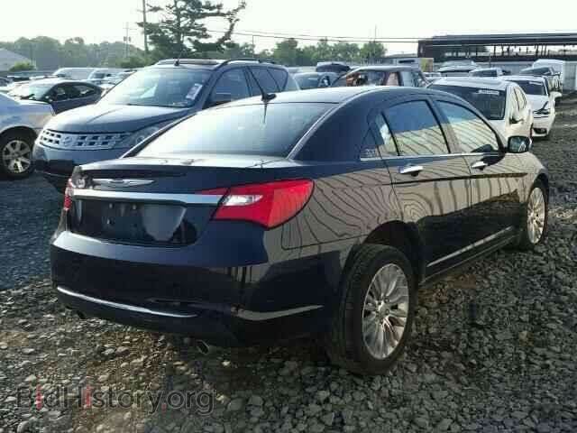 2011 CHRYSLER 200 - VIN: 1C3BC2FG4BN582355 - Фото 4