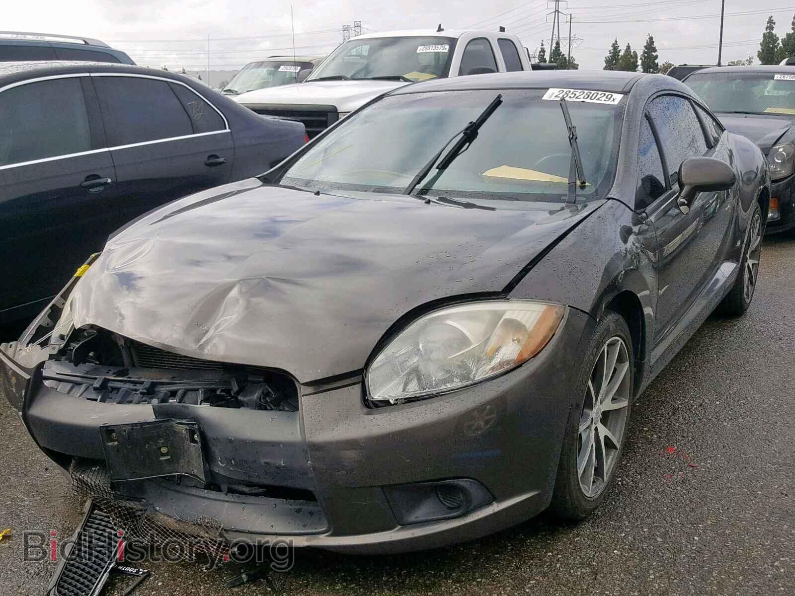 2011 MITSUBISHI ECLIPSE - VIN: 4A31K5DFXBE004456 - Photo 2