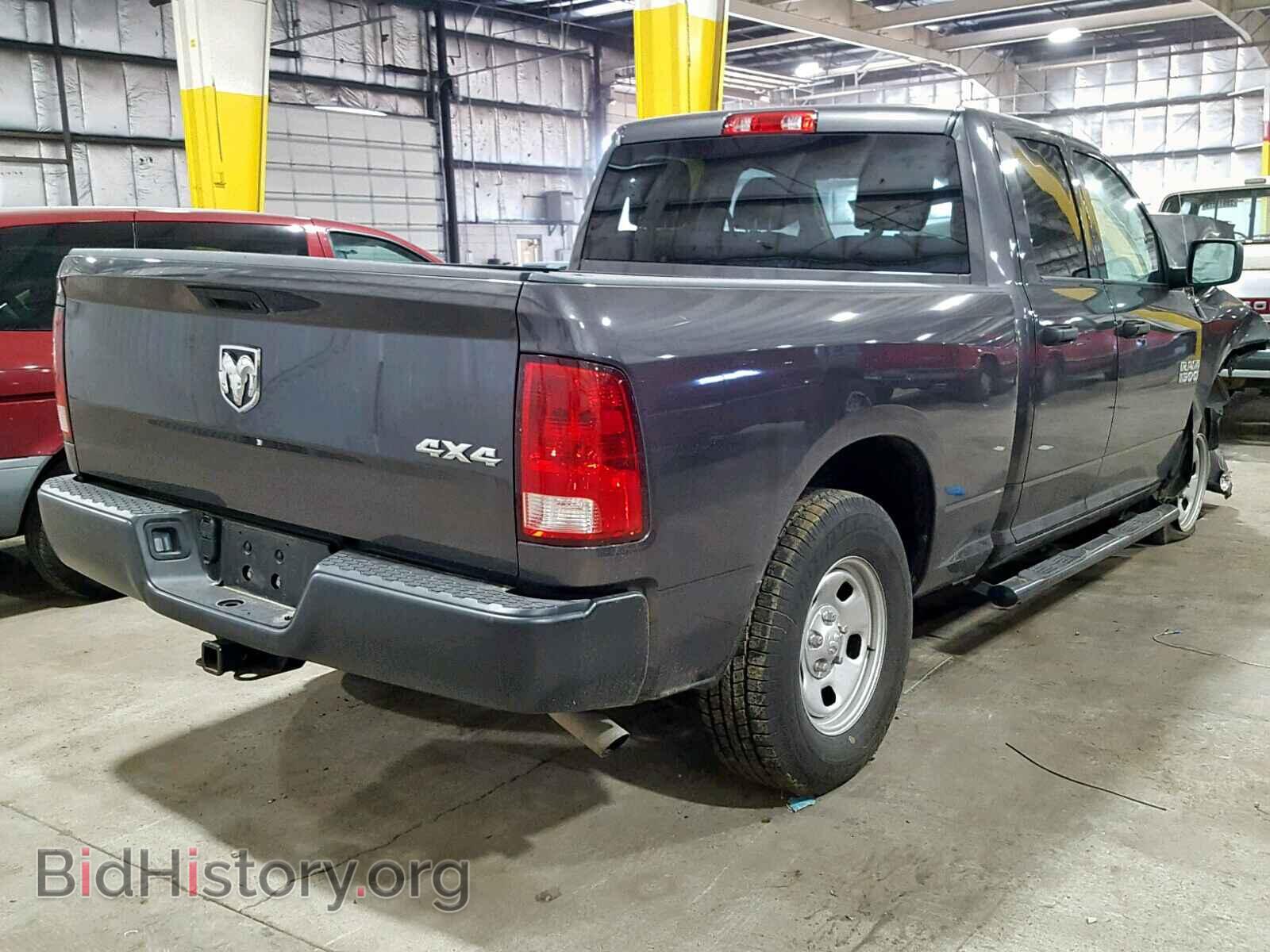 2018 RAM 1500 ST - VIN: 1C6RR7FG6JS129688 - Фото 4