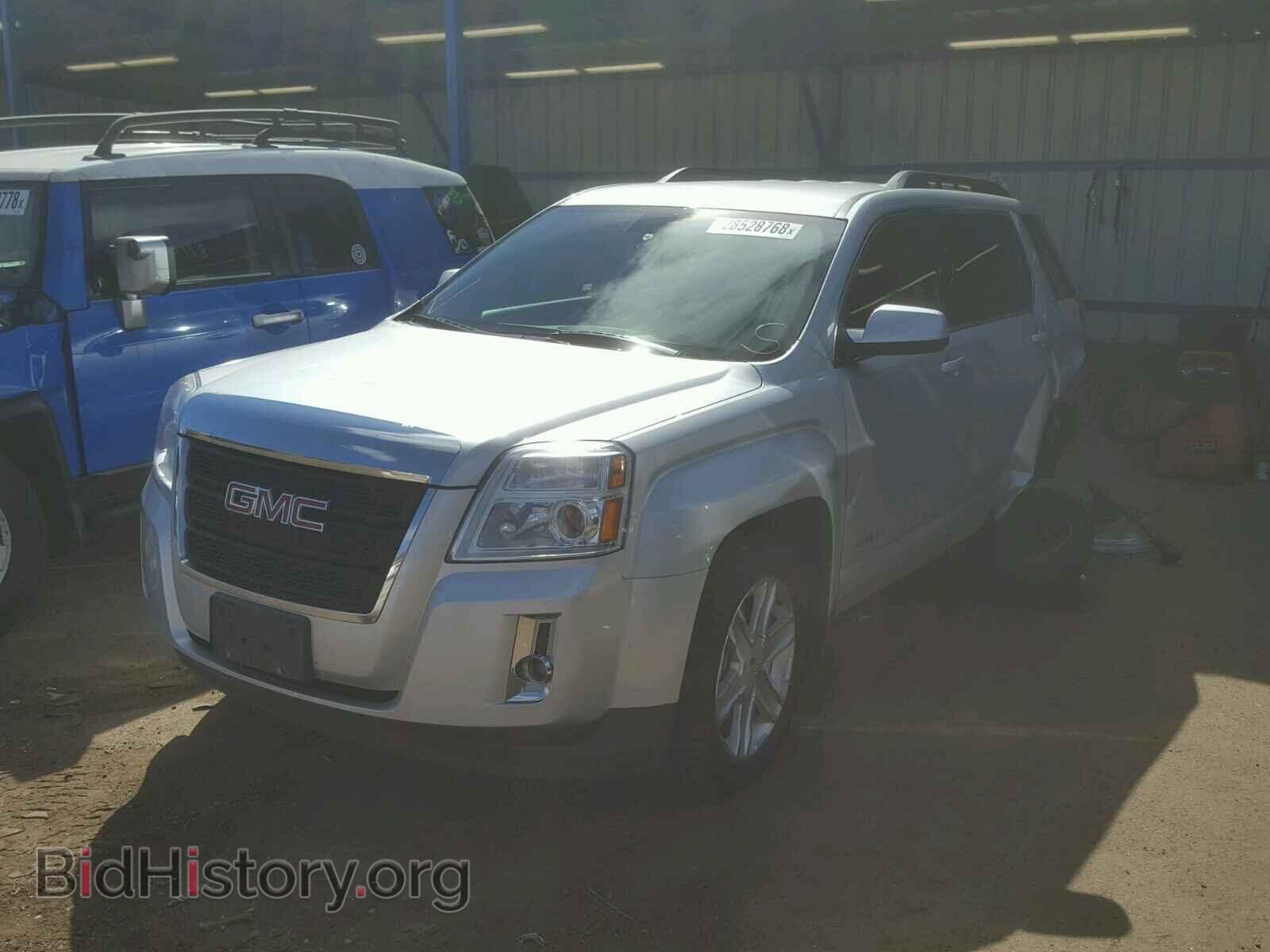 2011 GMC TERRAIN - VIN: 2CTFLTE57B6413975 - Photo 2