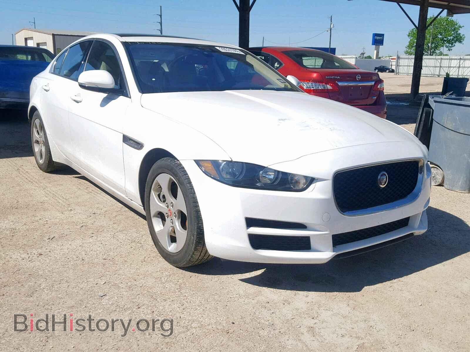 Photo SAJAR4BG1HA970894 - JAGUAR XE 2017