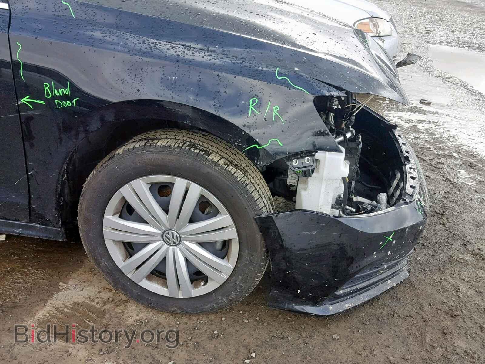 2017 VOLKSWAGEN JETTA - VIN: 3VW2B7AJ2HM355583 - Photo 9