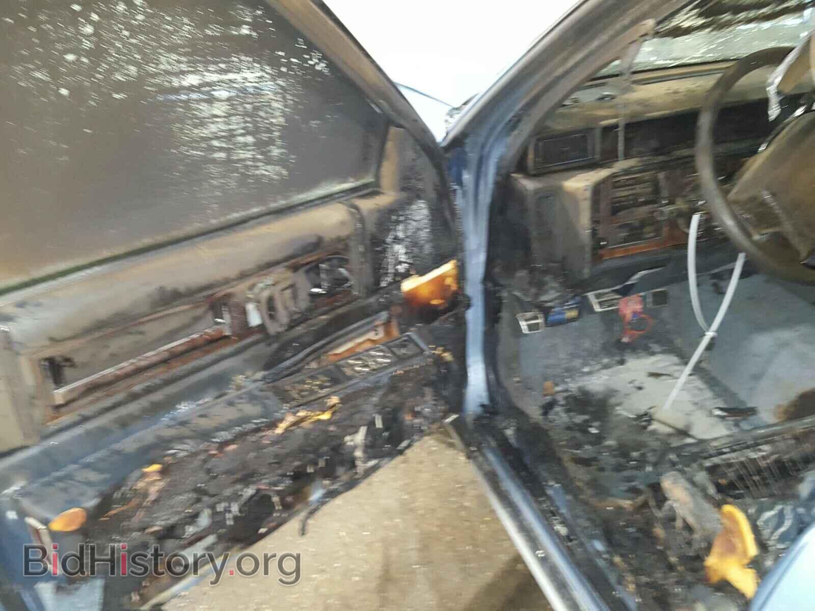 1992 CADILLAC DEVILLE - VIN: 1G6CD53B0N4247873 - Photo 9